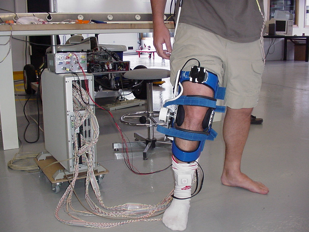 PC + jambe équipée orthèse 